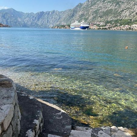 Asija Apartment Kotor Luaran gambar