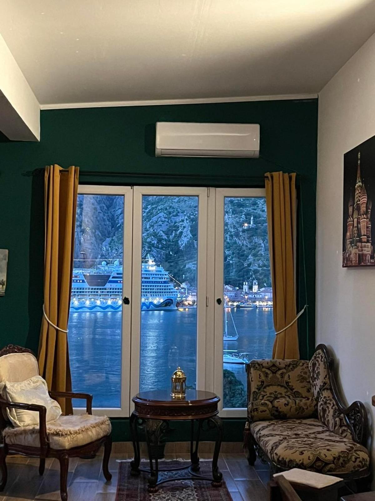 Asija Apartment Kotor Luaran gambar